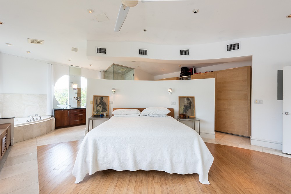 Elfyer - Miami, FL House - For Sale