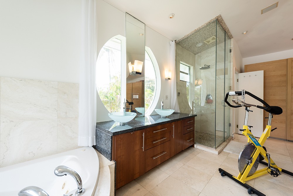 Elfyer - Miami, FL House - For Sale