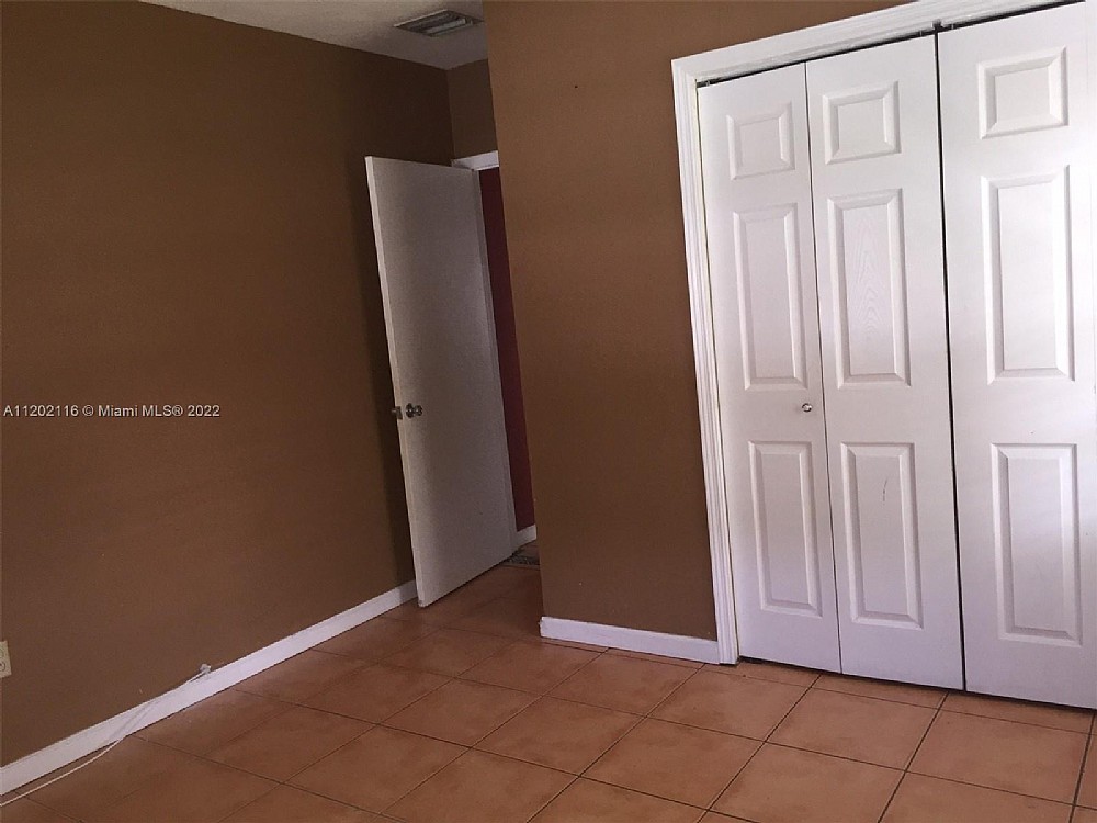 Elfyer - North Miami, FL House - For Sale