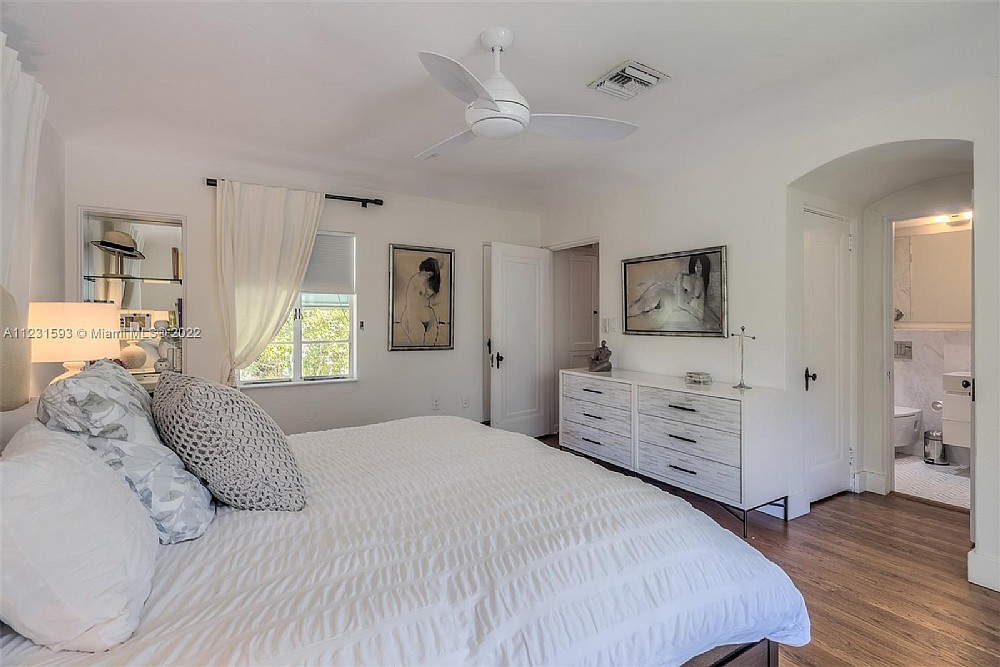Elfyer - Miami, FL House - For Sale