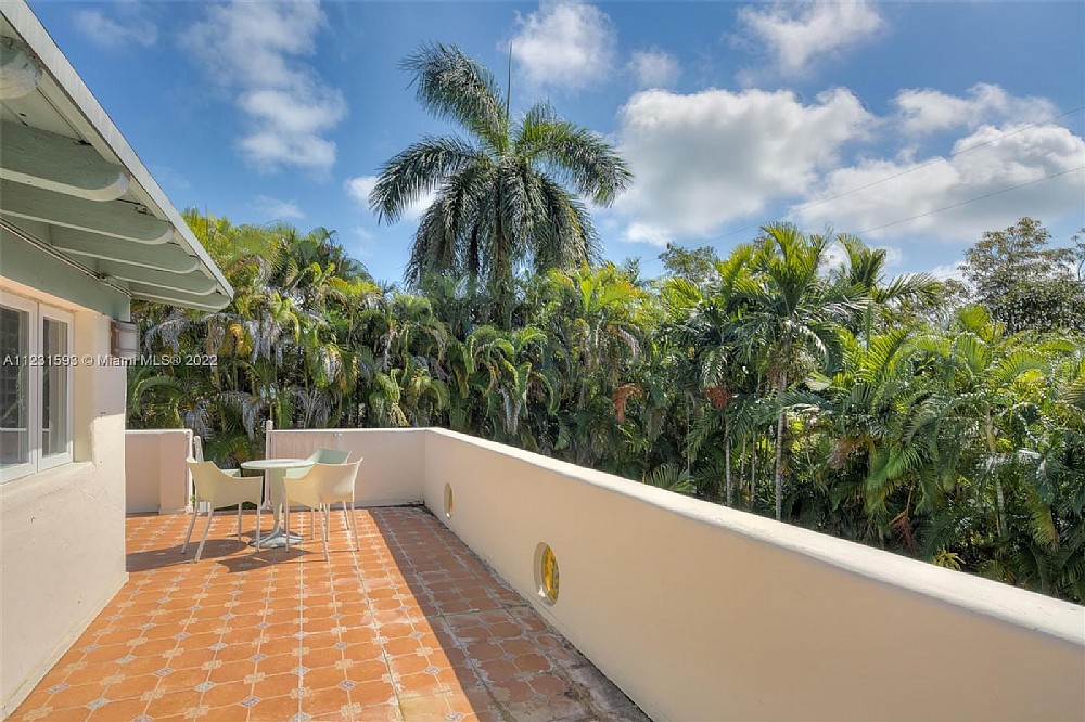 Elfyer - Miami, FL House - For Sale