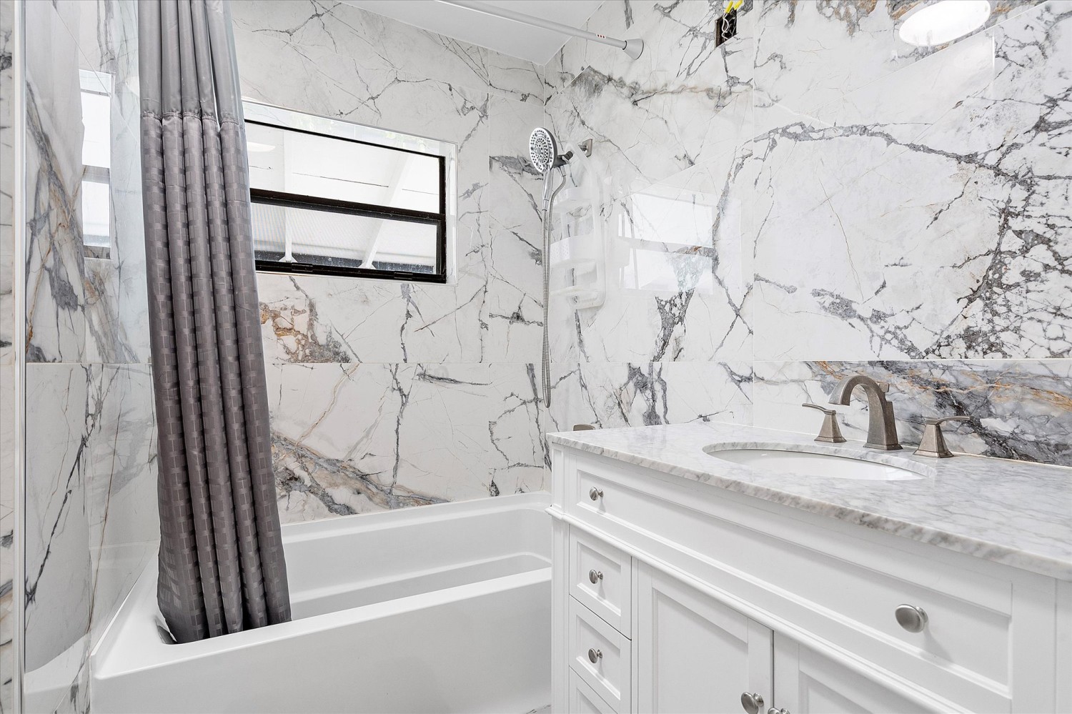 Elfyer - Miami, FL House - For Sale