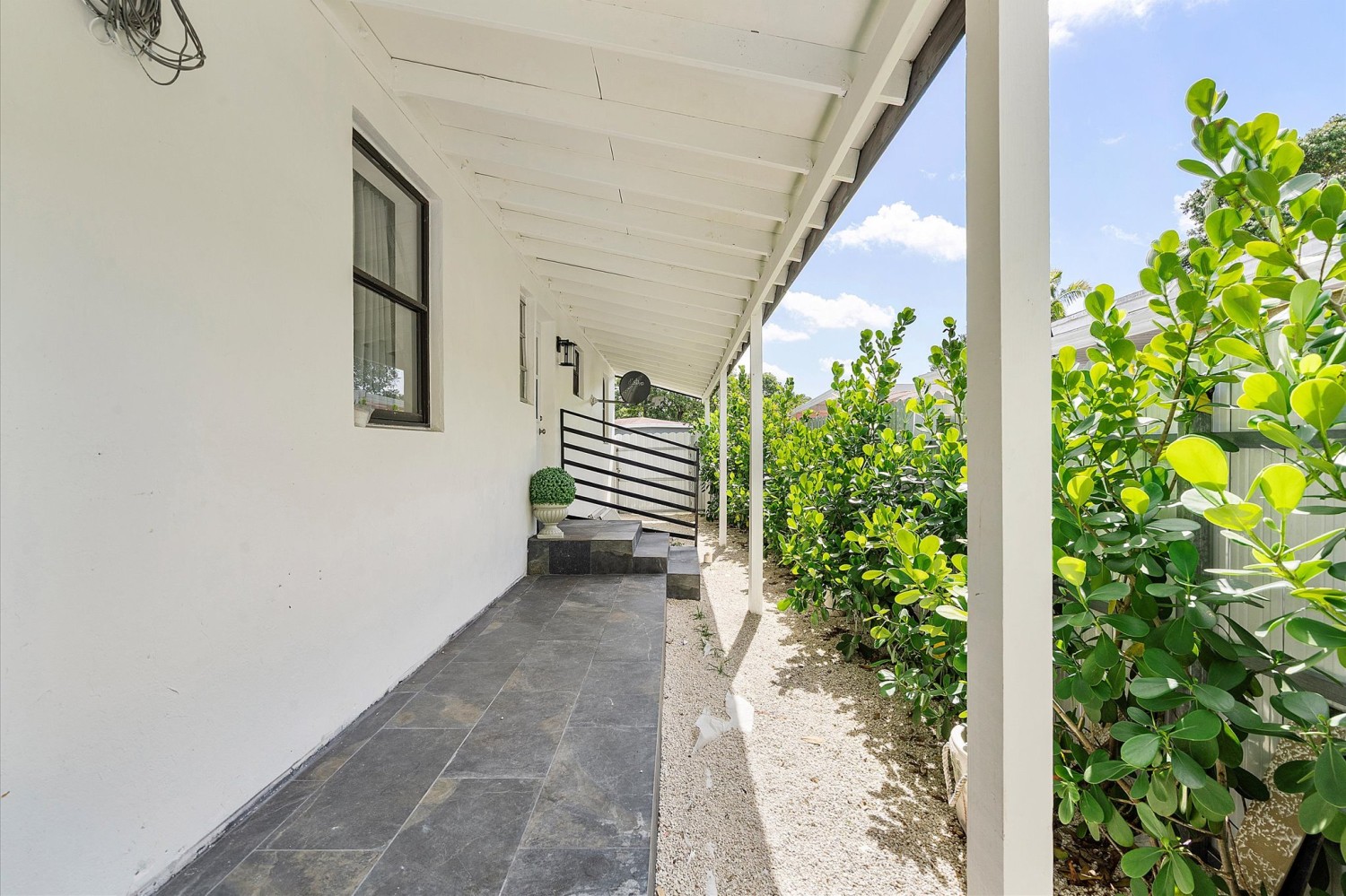 Elfyer - Miami, FL House - For Sale