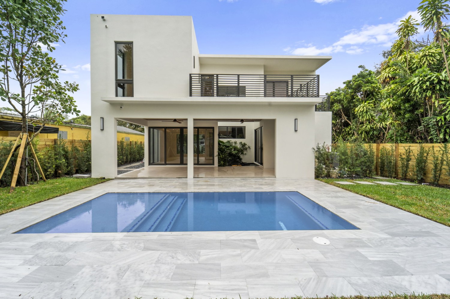 Elfyer - Miami, FL House - For Sale