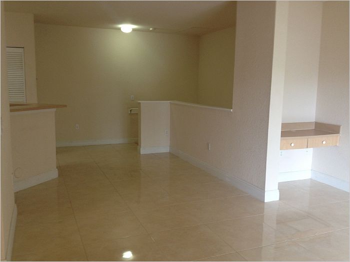 Elfyer - North Lauderdale, FL House - For Sale