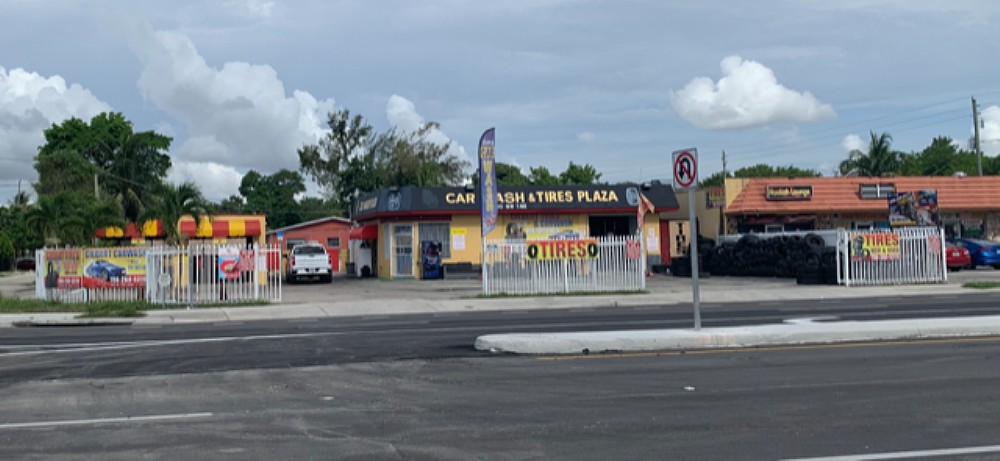 Elfyer - Miami, FL House - For Sale