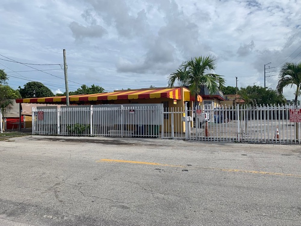 Elfyer - Miami, FL House - For Sale