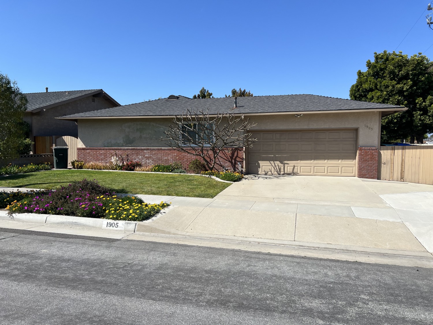 Elfyer - Torrance, CA House - For Sale