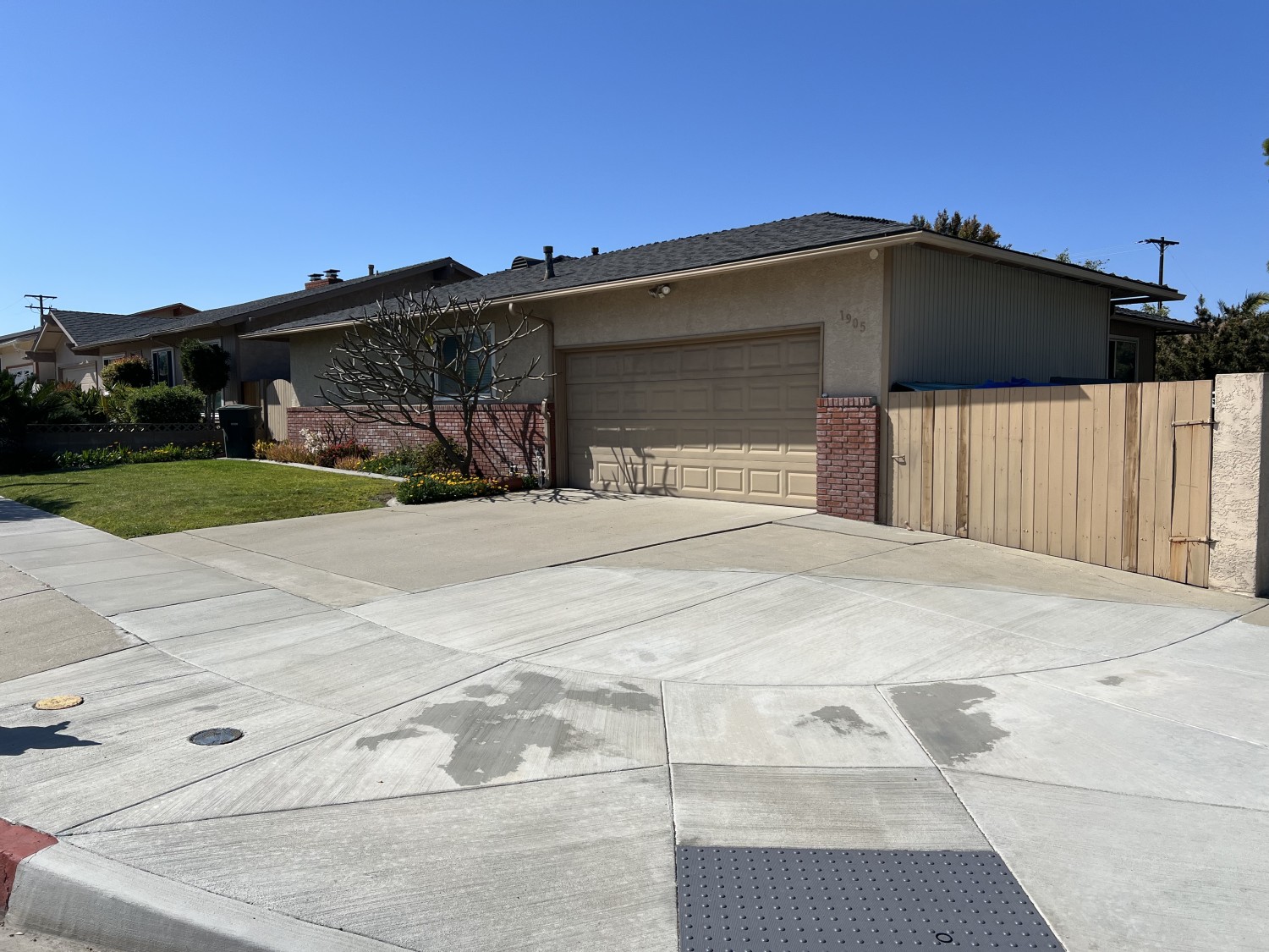 Elfyer - Torrance, CA House - For Sale