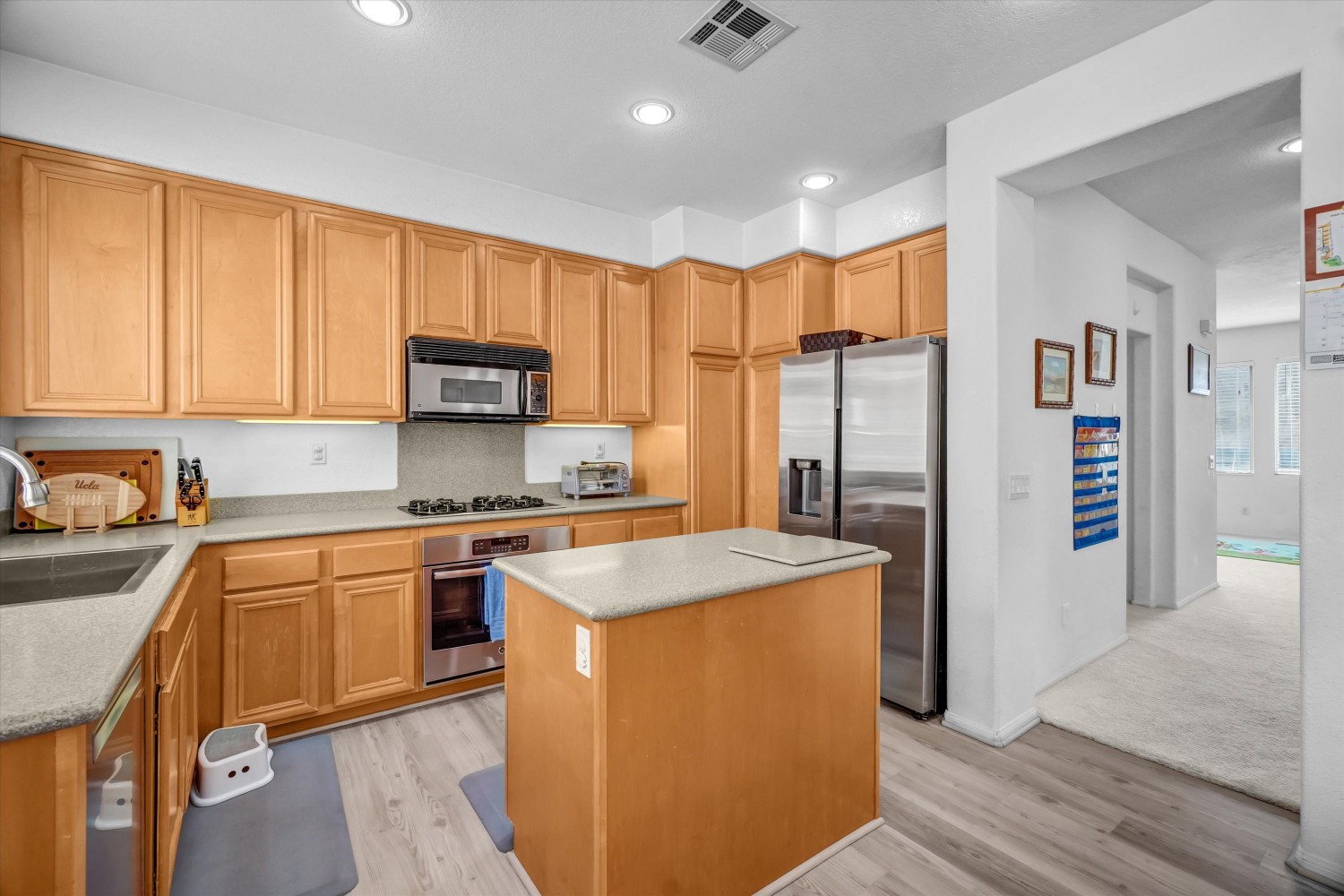 Elfyer - Torrance, CA House - For Sale