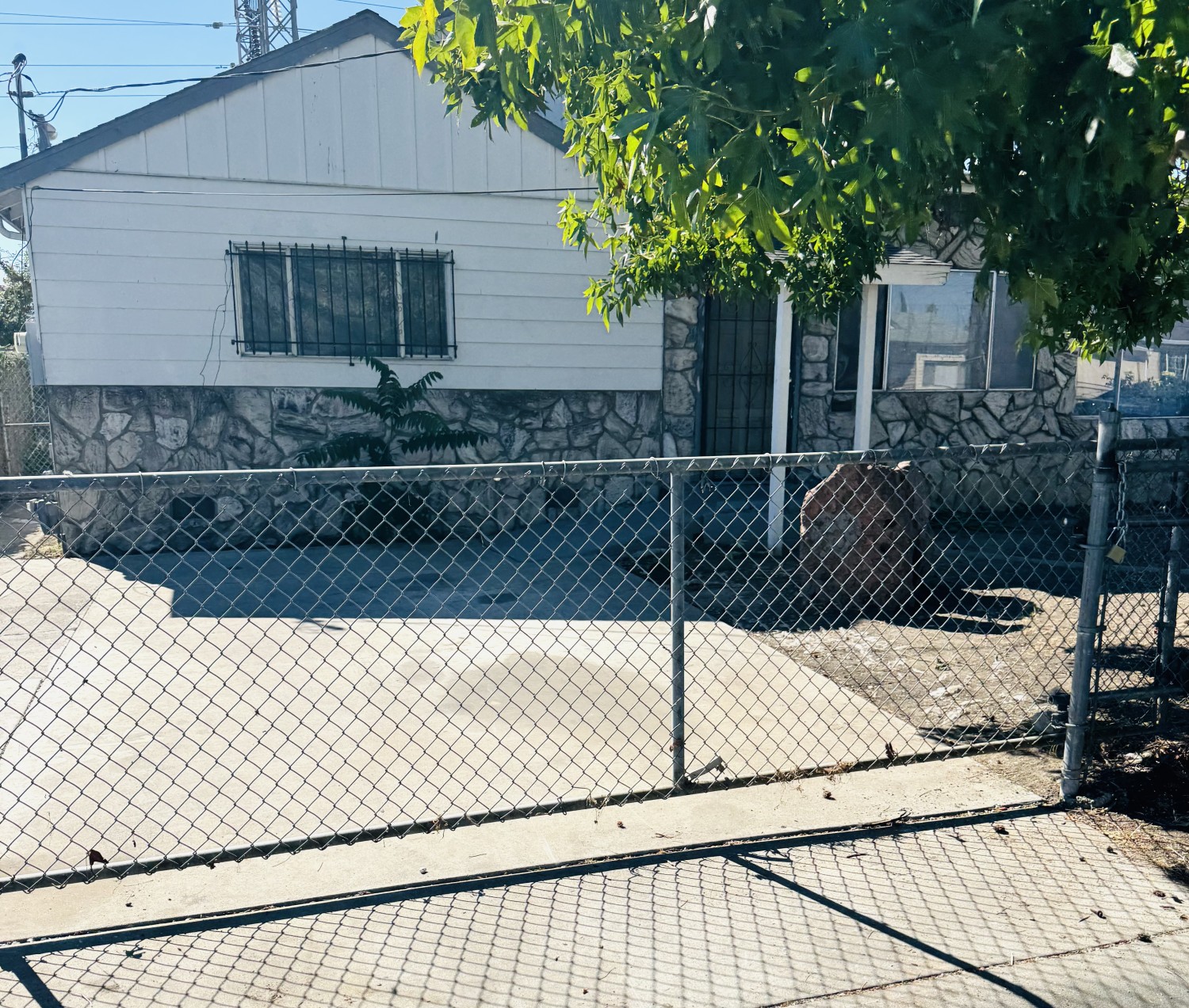 Elfyer - Oakland, CA House - For Sale