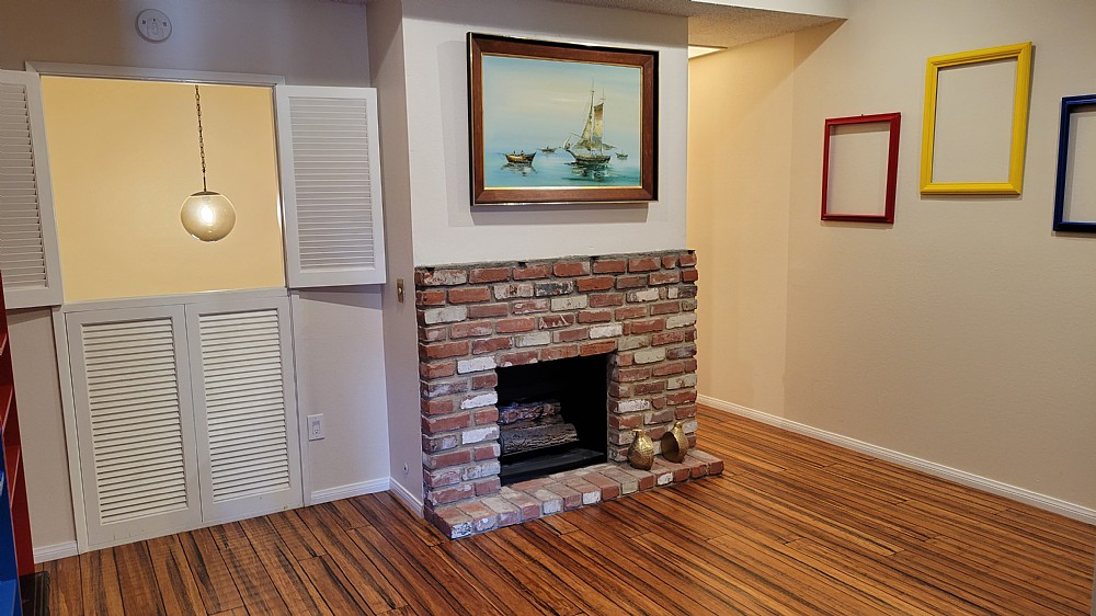 Elfyer - Long Beach, CA House - For Sale