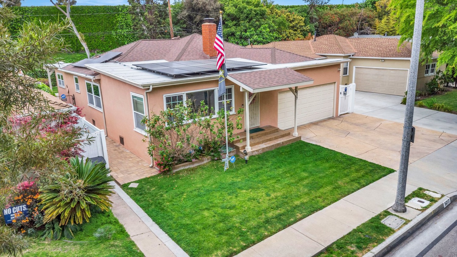 Elfyer - Culver City, CA House - For Sale
