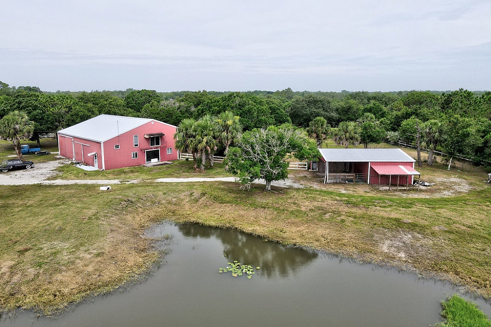 Elfyer - Micco, FL House - For Sale