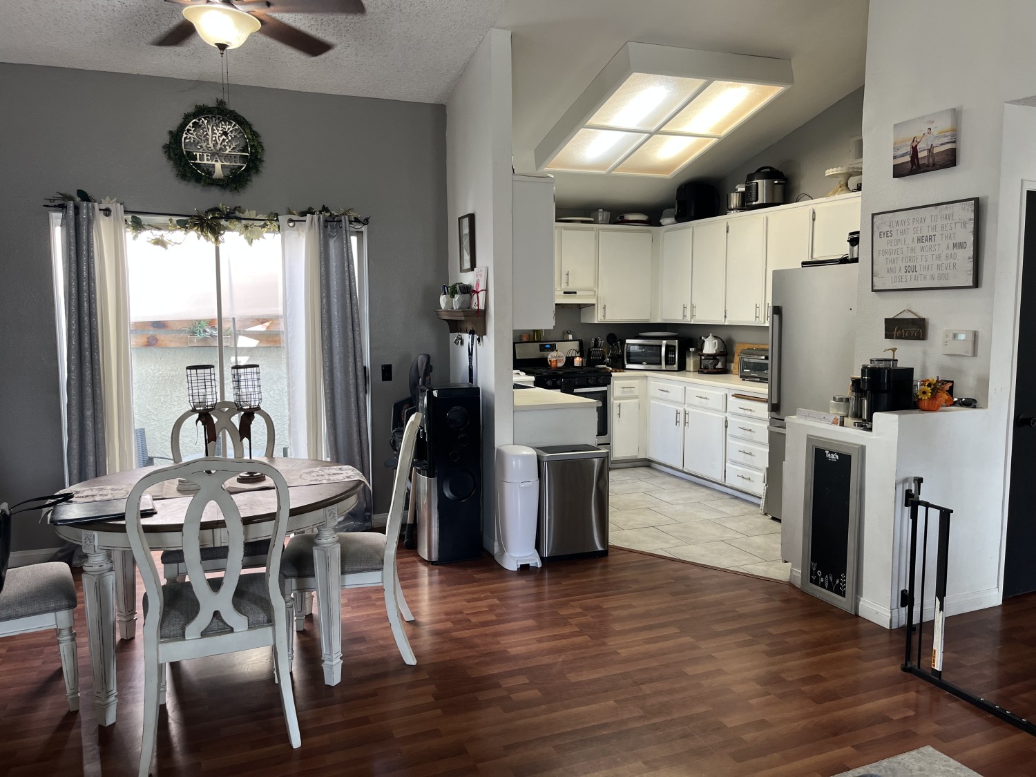 Elfyer - Colton, CA House - For Sale