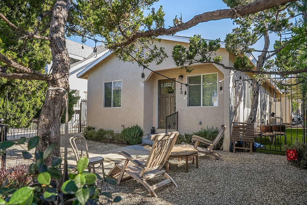 Elfyer - Los Angeles, CA House - For Sale