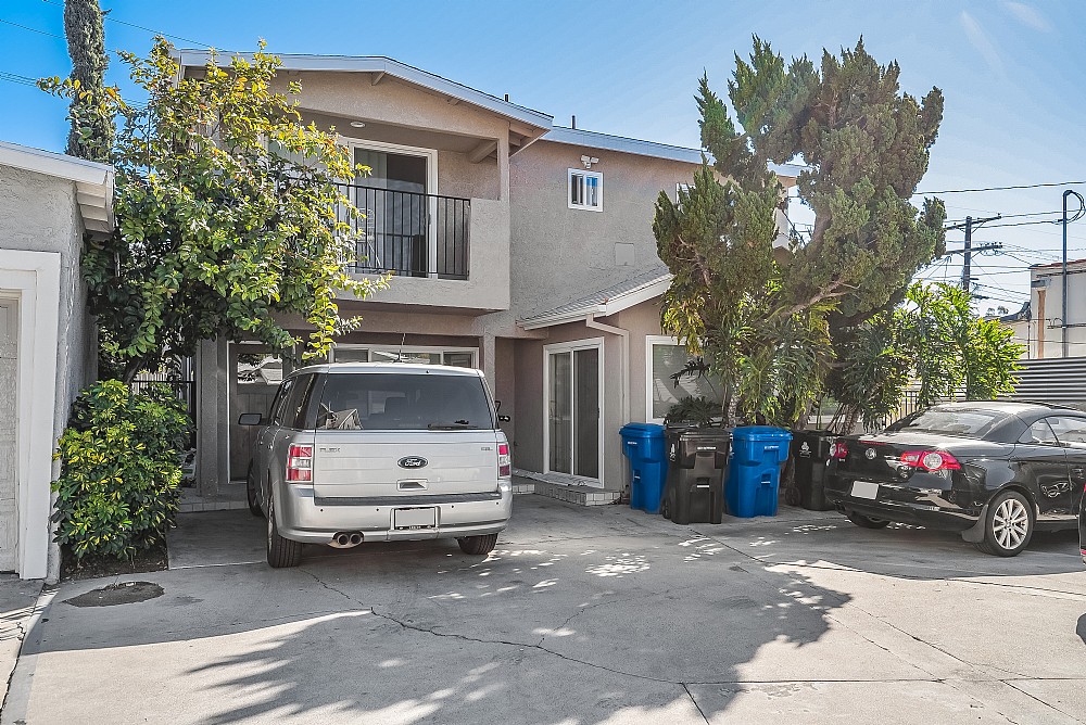 Elfyer - Los Angeles, CA House - For Sale