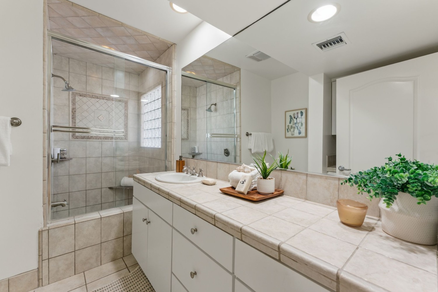 Elfyer - Santa Monica, CA House - For Sale