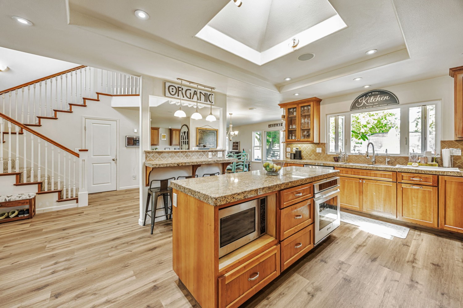 Elfyer - Santa Rosa, CA House - For Sale