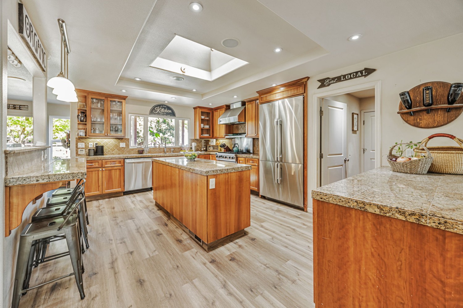 Elfyer - Santa Rosa, CA House - For Sale